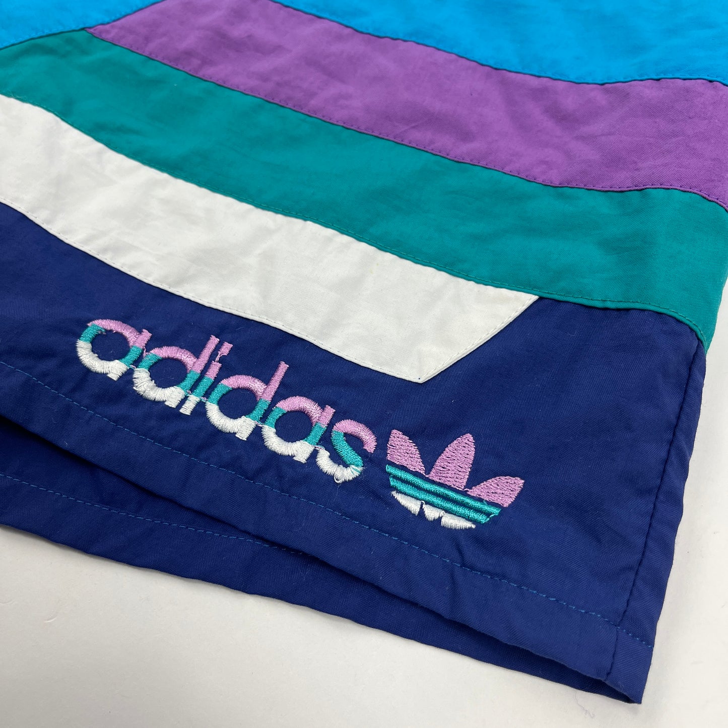 01509 Adidas Vintage Shorts