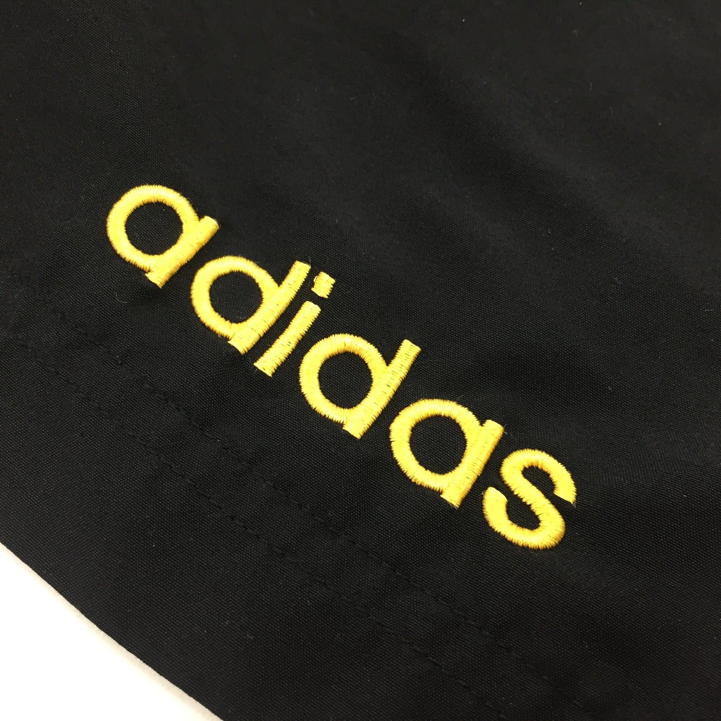 0496 Adidas Vintage 90s Logo Track Shorts