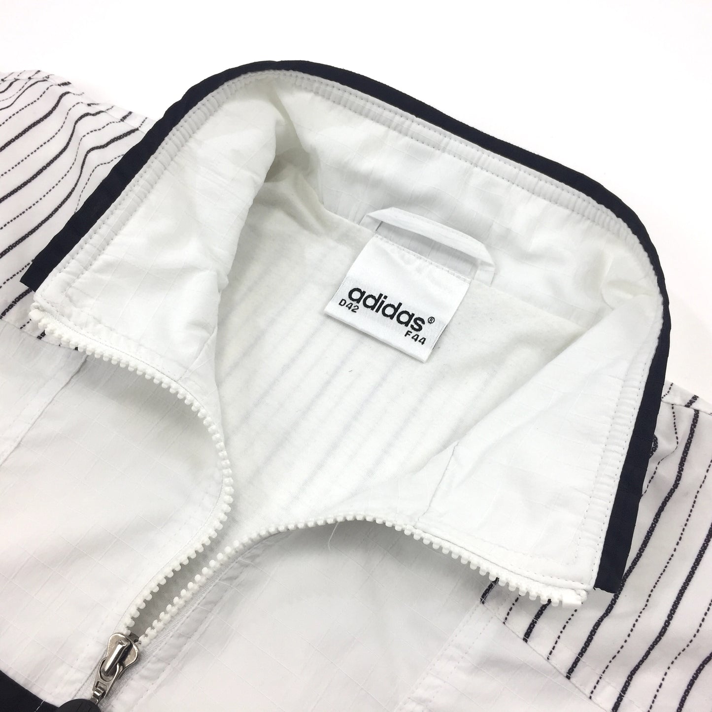 0589 Adidas Vintage 2000s Tennis Tracktop