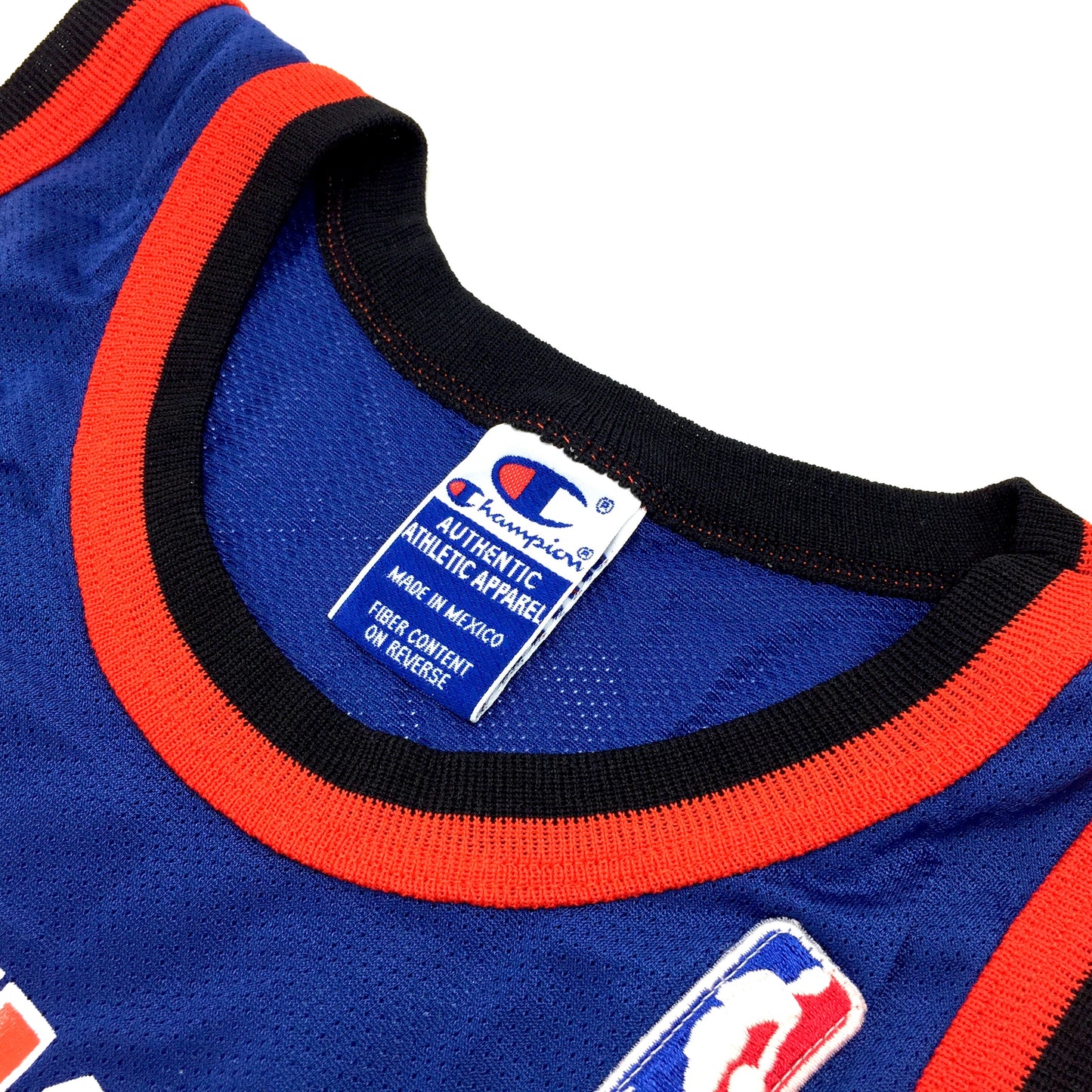 0434 Champion Vintage New York Knicks Ewing Jersey