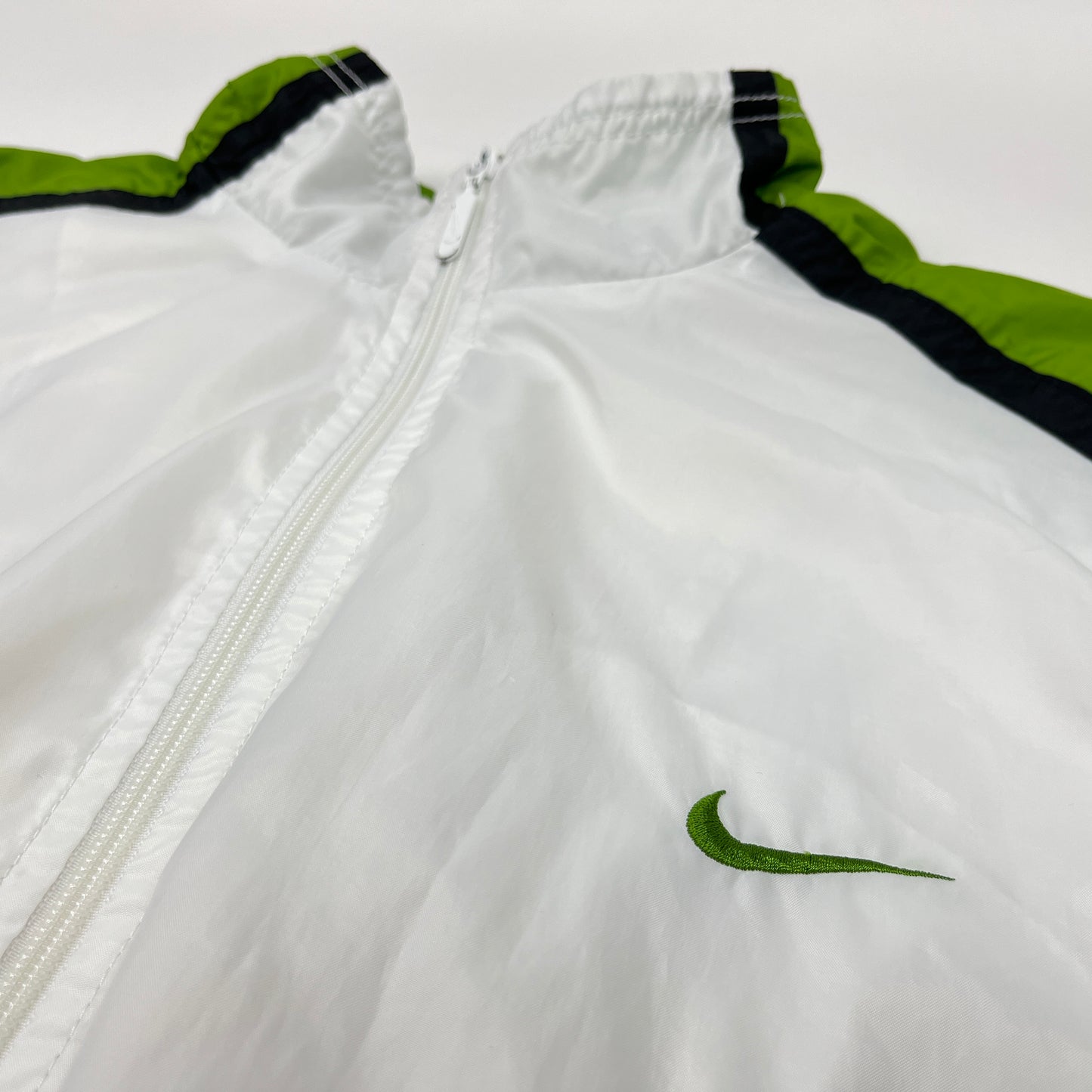 0814 Nike Vintage 90s Spellout Tracktop
