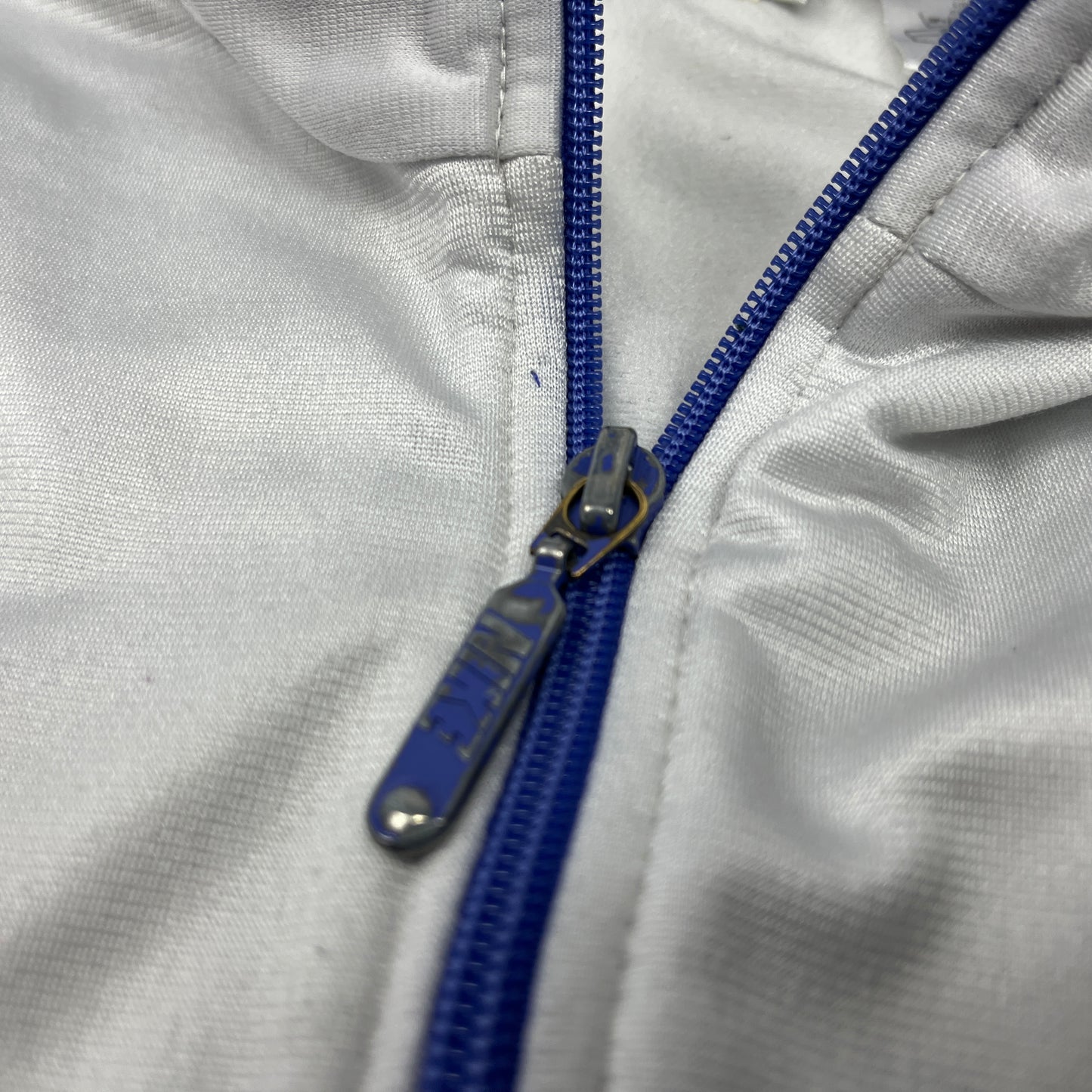 01113 Vintage Nike International Tracktop