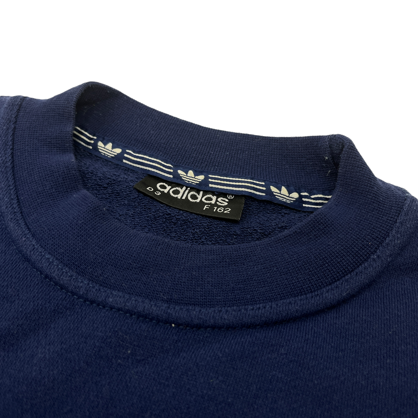 01029 Adidas Vintage 80s Trefoil Sweater