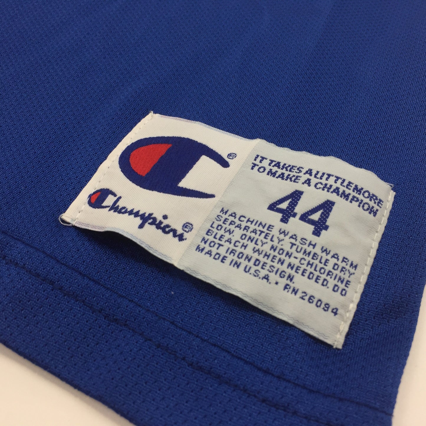 0272 Champion Vintage New York Knicks Ewing Jersey