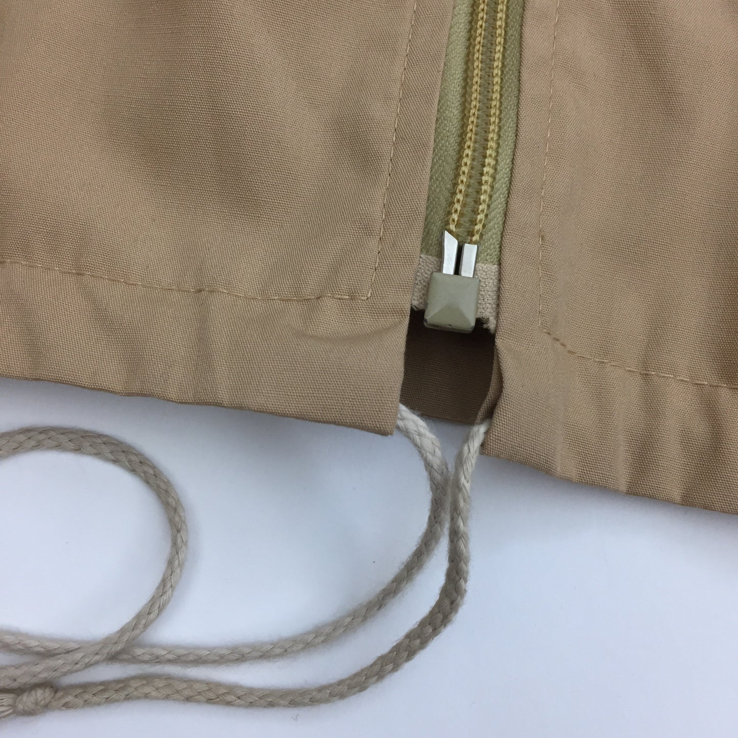 0122 Adidas Classic Hooded Vintage Windbreaker/Jacket