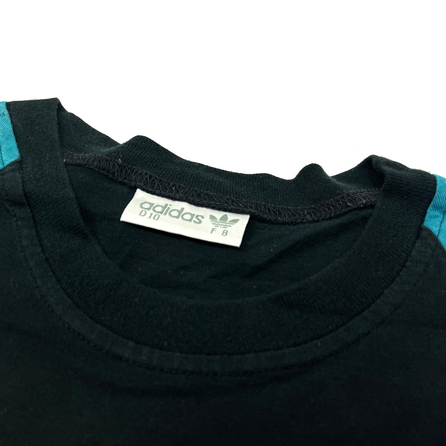 0802 Adidas Vintage 80s T-Shirt