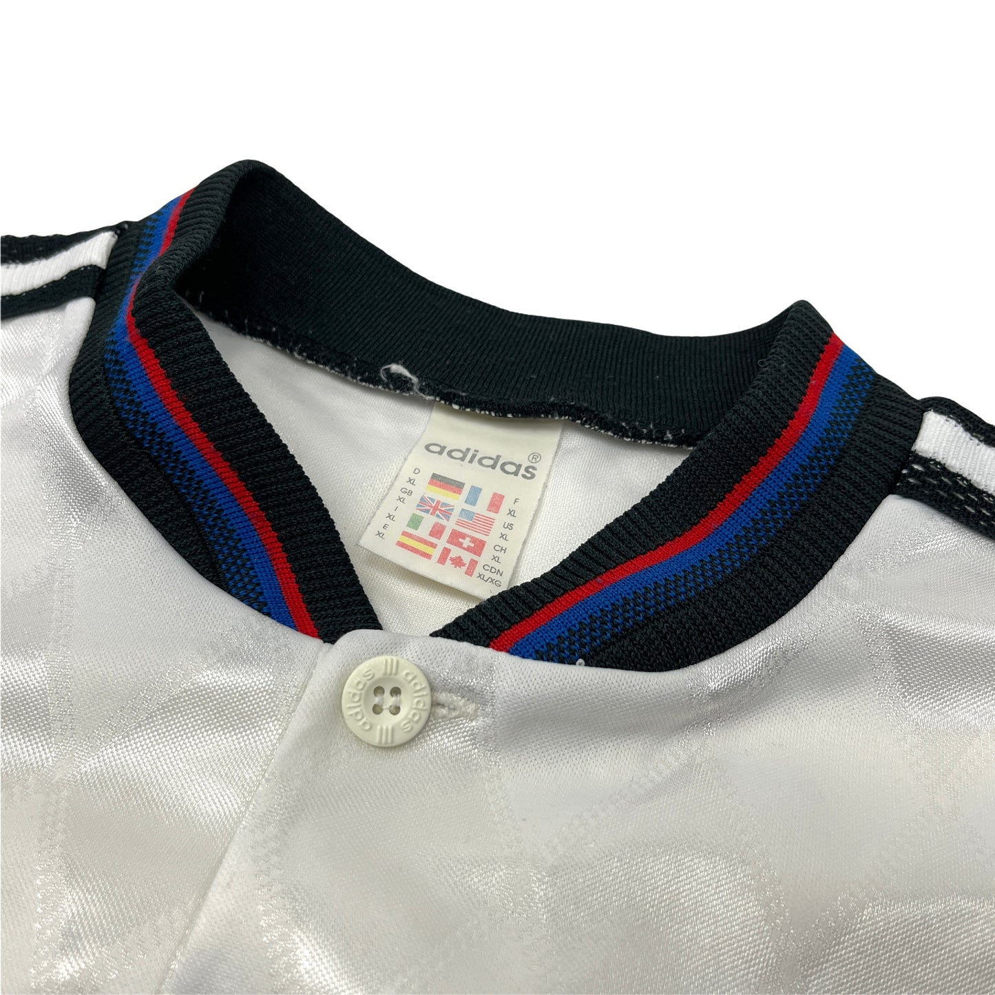 0734 Adidas Vintage FC Bayern München 97/98 Away Jersey