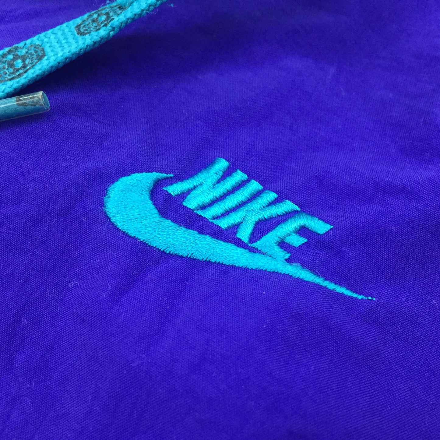 0516 Nike Vintage Premiere 90s Tracktop
