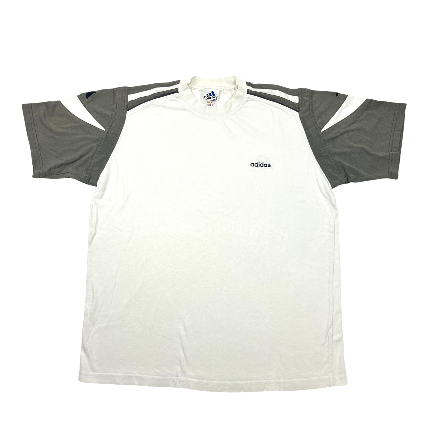 0838 Adidas Vintage 90s Tshirt