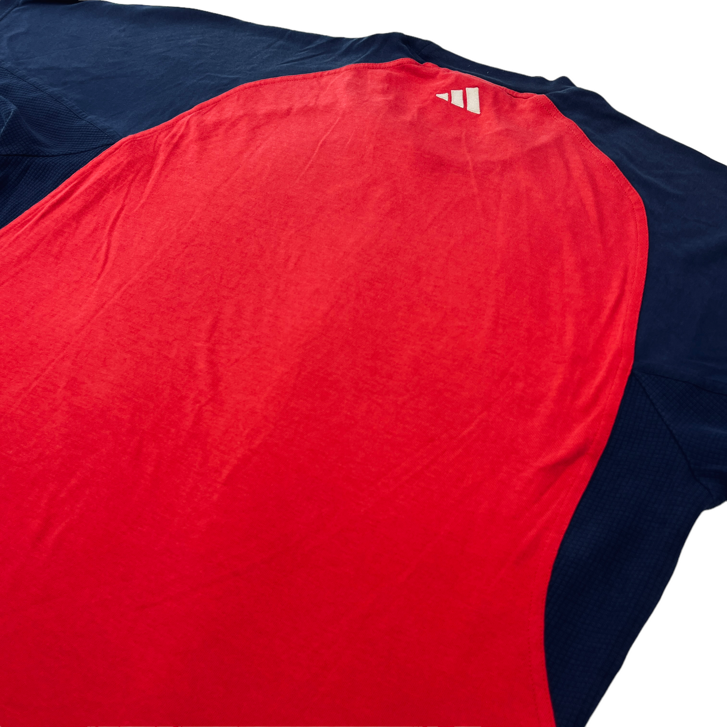 01423 Adidas 90s Tshirt