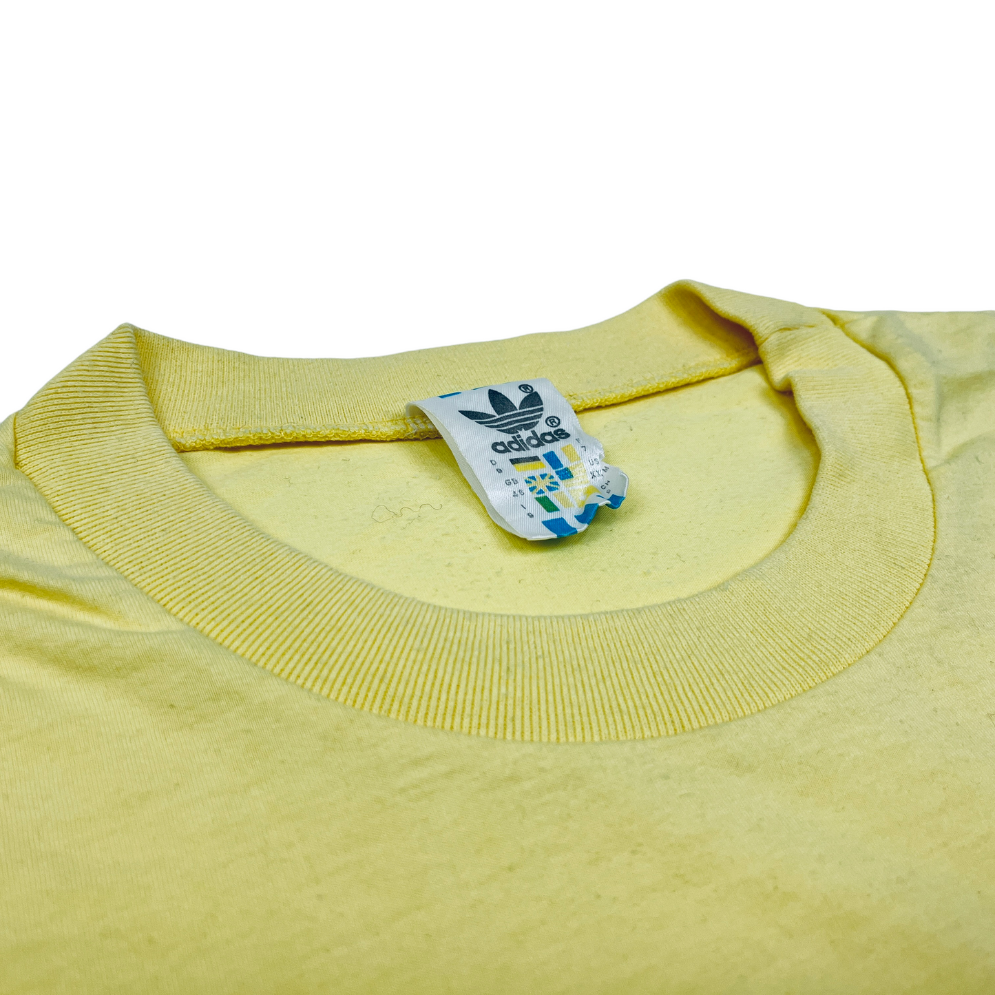 0900 Adidas Vintage 80s Tshirt