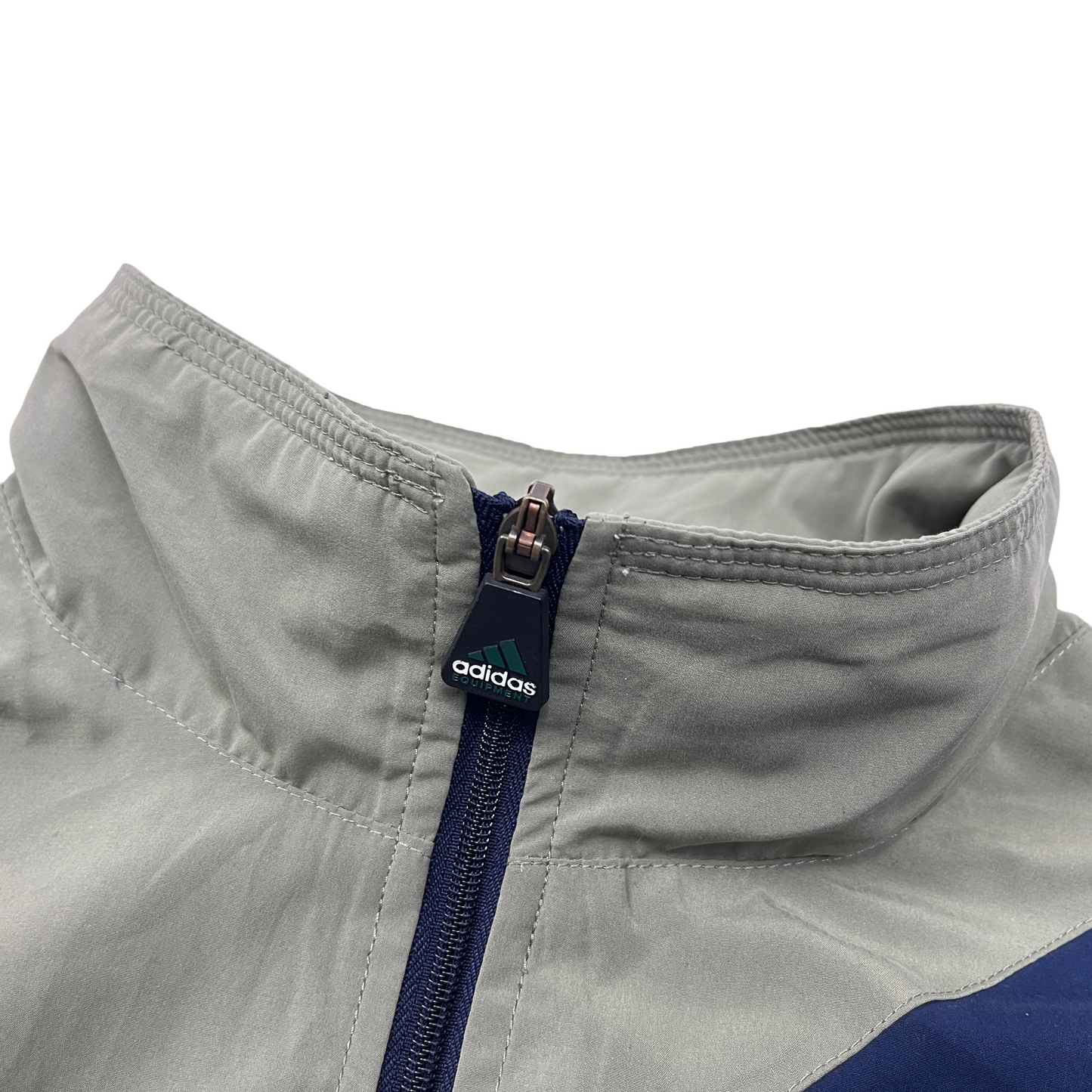 01043 Adidas Vintage Equipment Tracktop