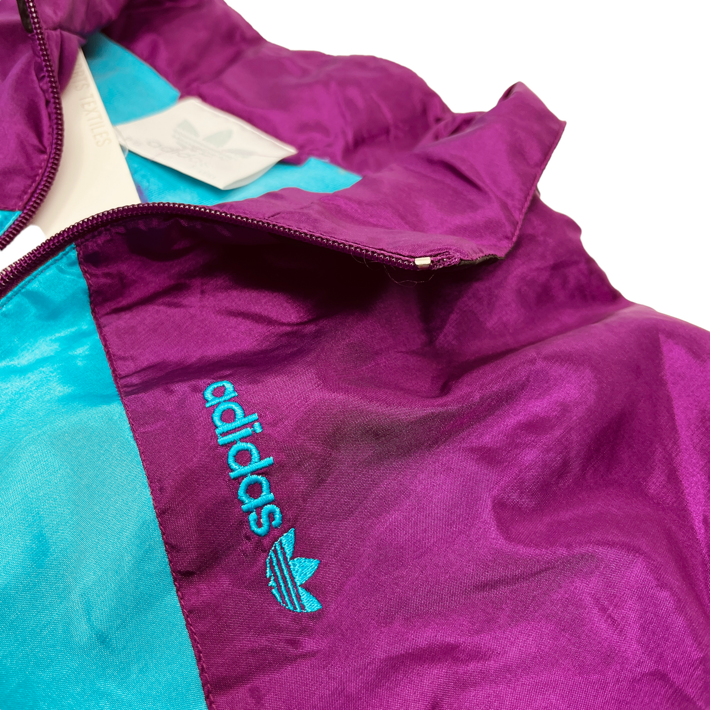01395 Adidas 80s Deadstock Tracktop