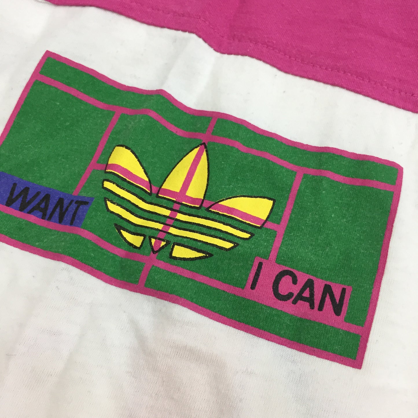 0074 Adidas Vintage Tennis T-Shirt