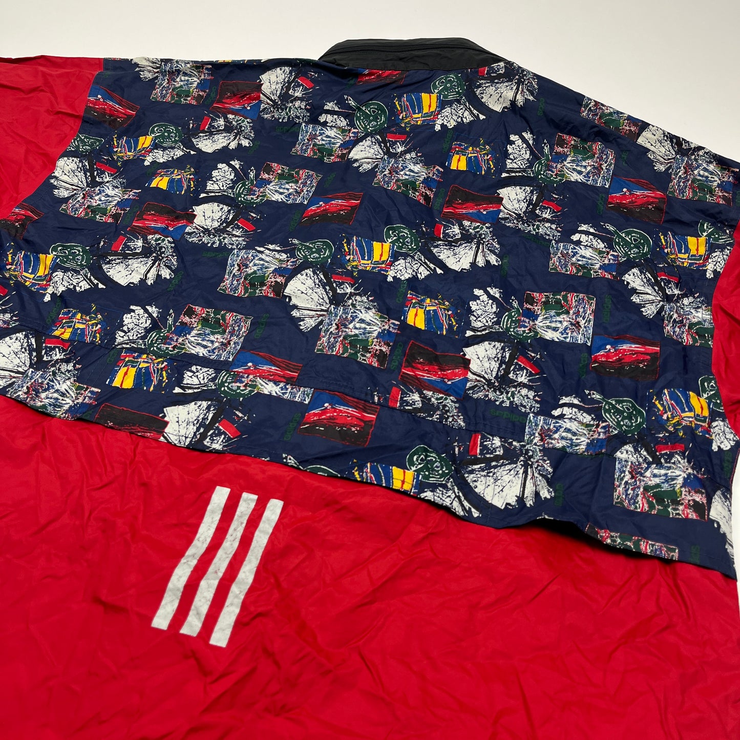 01239 Adidas Vintage Raincoat