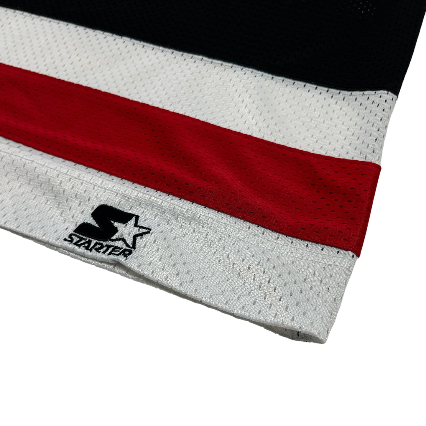 01156 Starter Vintage Chicago Bulls Warmup Jersey