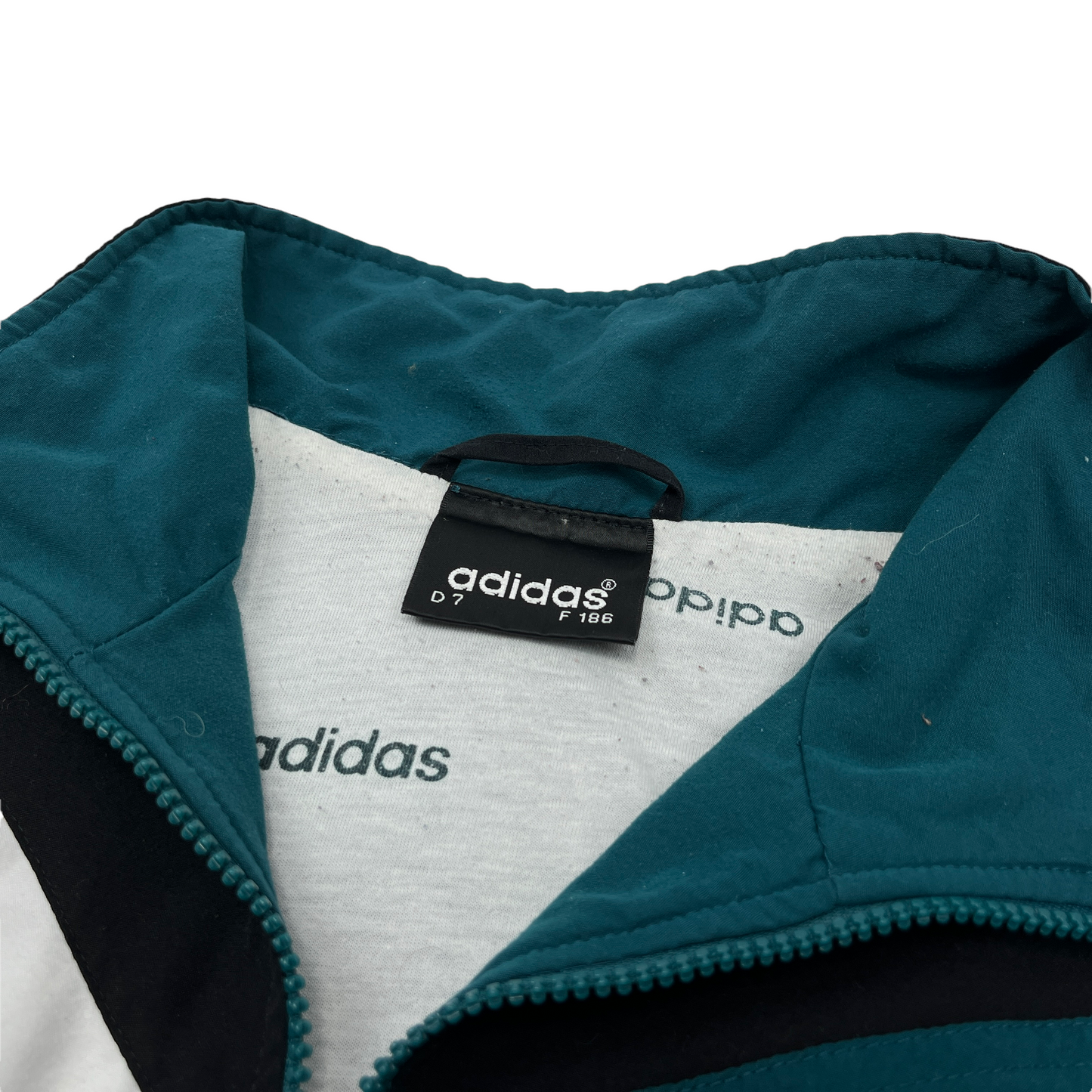 01086 Adidas 90s Tracktop