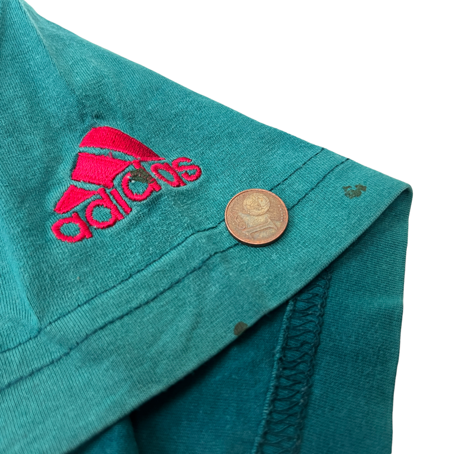 0839 Adidas Vintage 00s Logo Tshirt