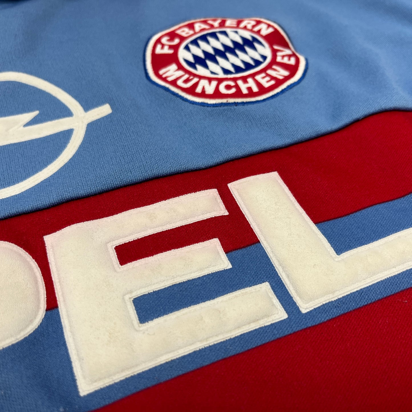 0733 Adidas Vintage FC Bayern München 90s Tshirt