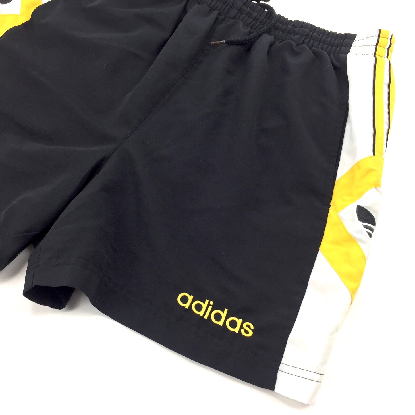 0496 Adidas Vintage 90s Logo Track Shorts