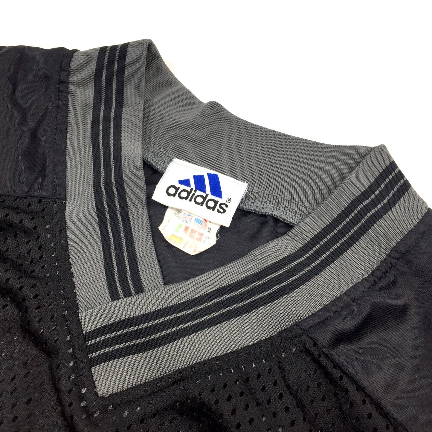 0370 Adidas Vintage Adibreak Basketball Jersey