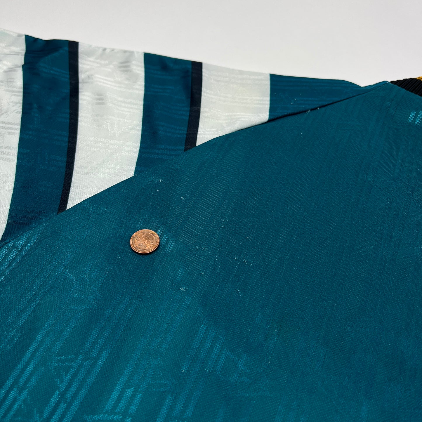 02335 Adidas DFB 2006 96 Retro Away Jersey