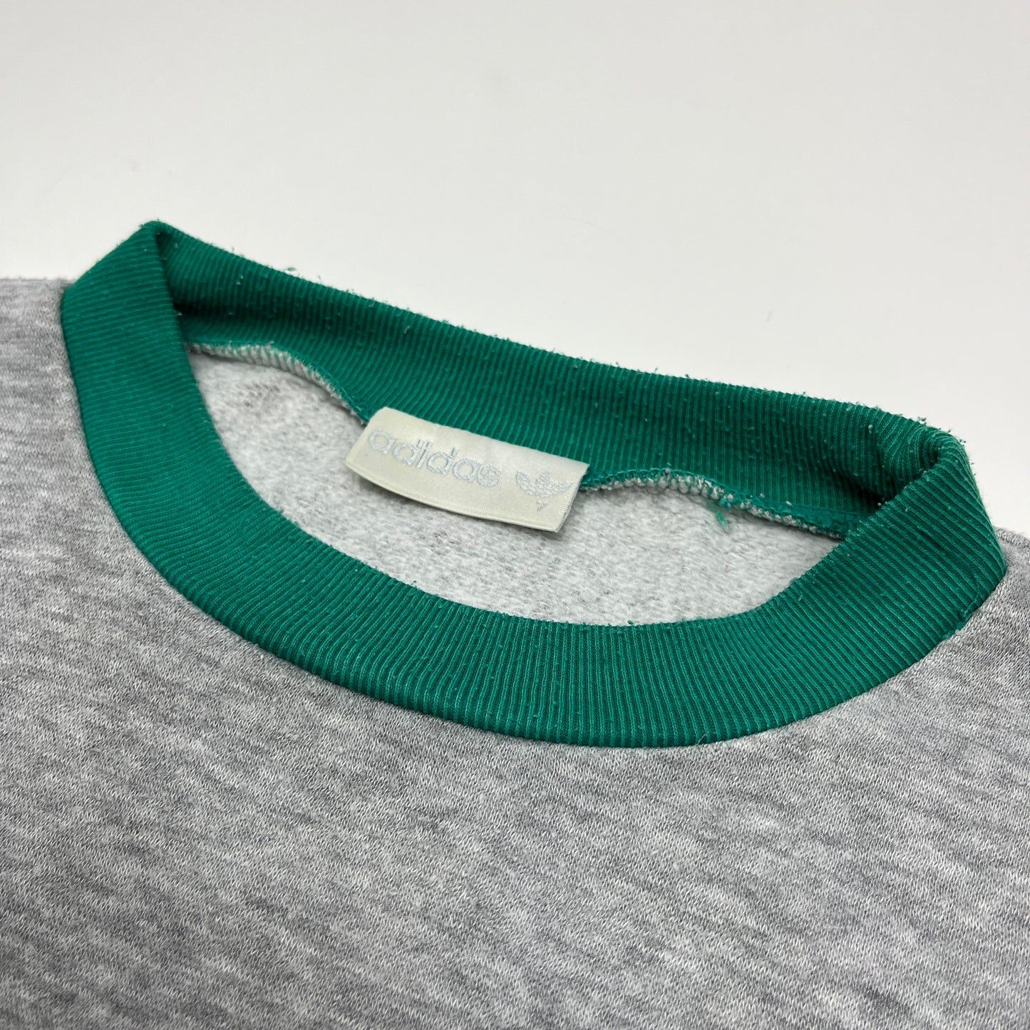 01275 Adidas Vintage 80s Sweater