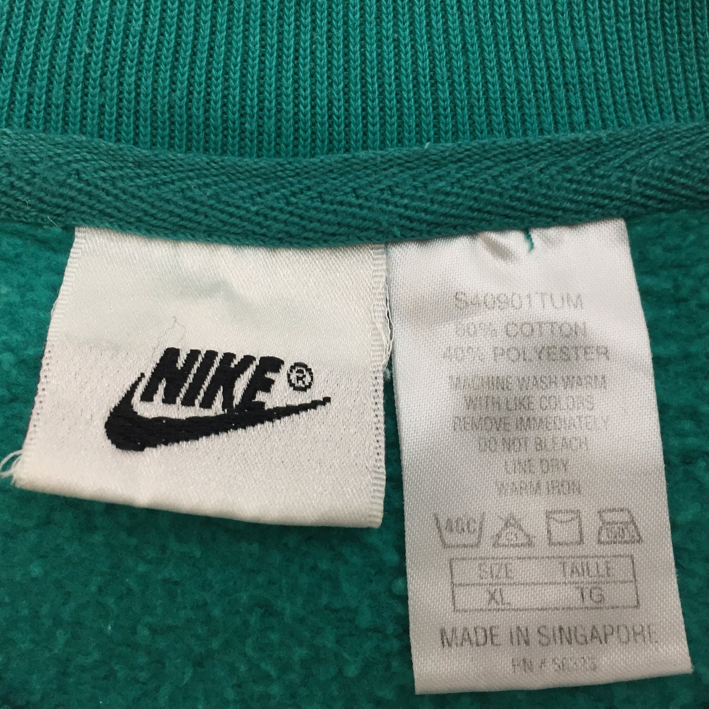 Nike Vintage Sports & Fitness Company Sweater