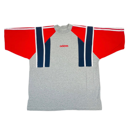 ADIDAS 90s Tshirt