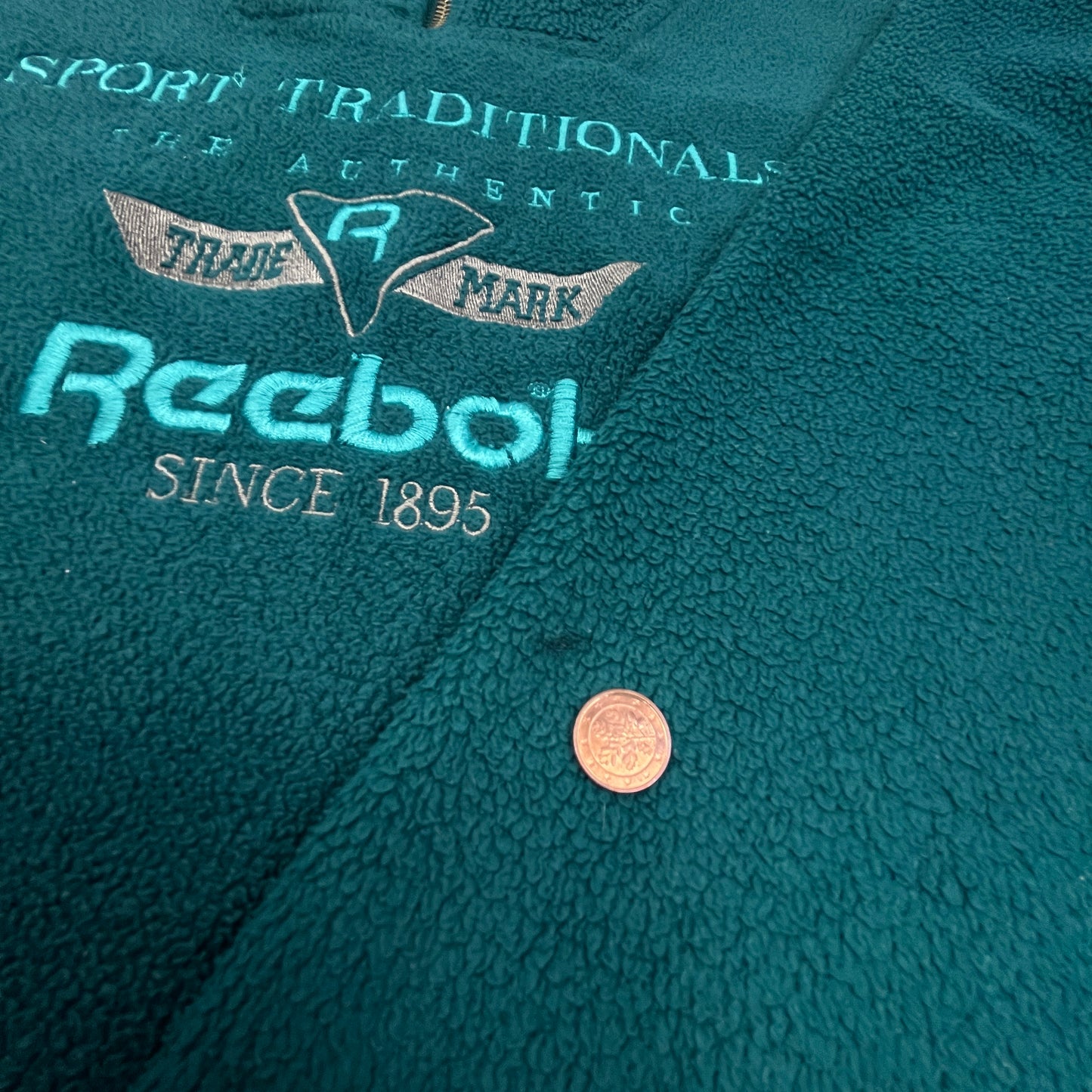 01845 Reebok 90s Fleece 1/4 Zip Fleece Sweater