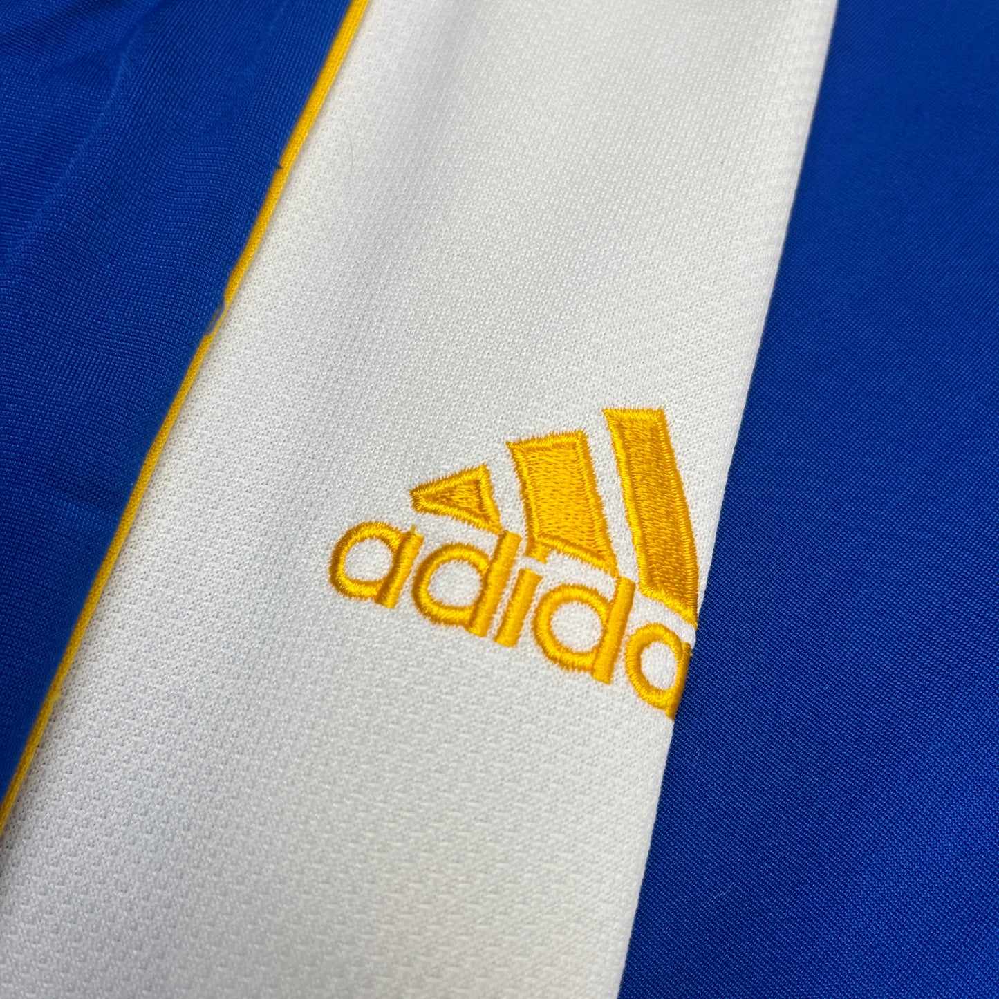 02801 Adidas 90s Basketball Tracktop