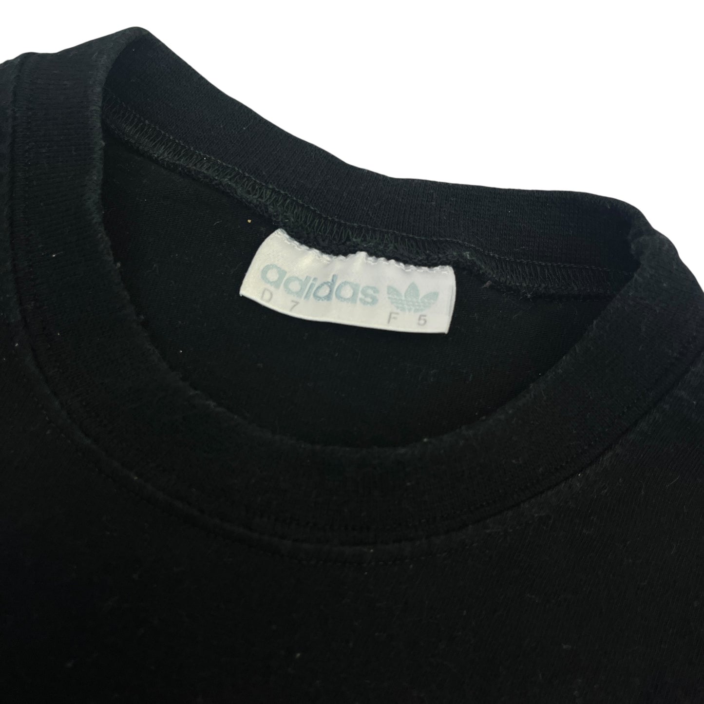 Adidas 90s Tshirt