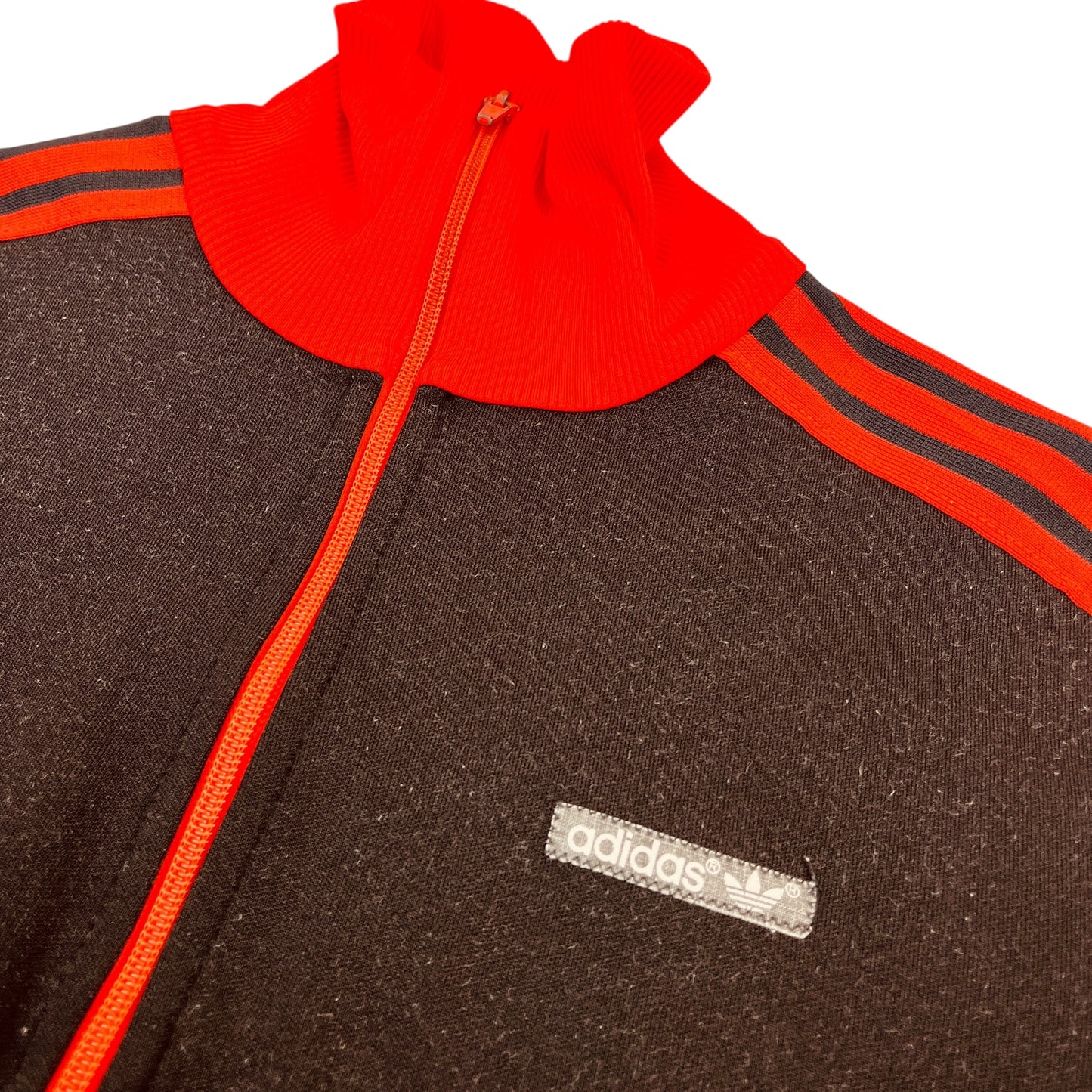 03074 Adidas 70s Tracktop