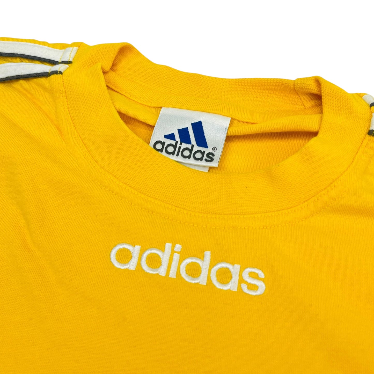 03236 Adidas 90s Tshirt