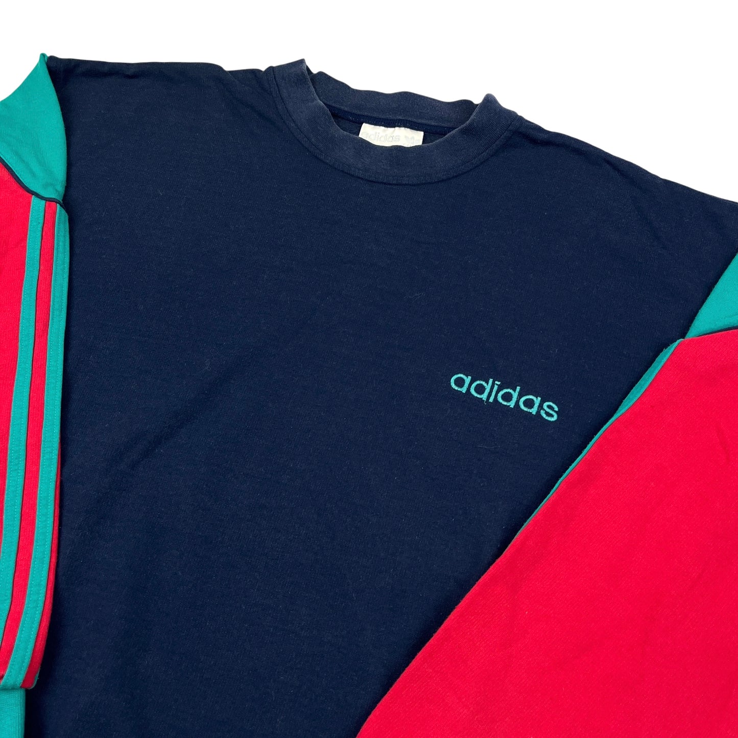 02392 Adidas 90s Sweater