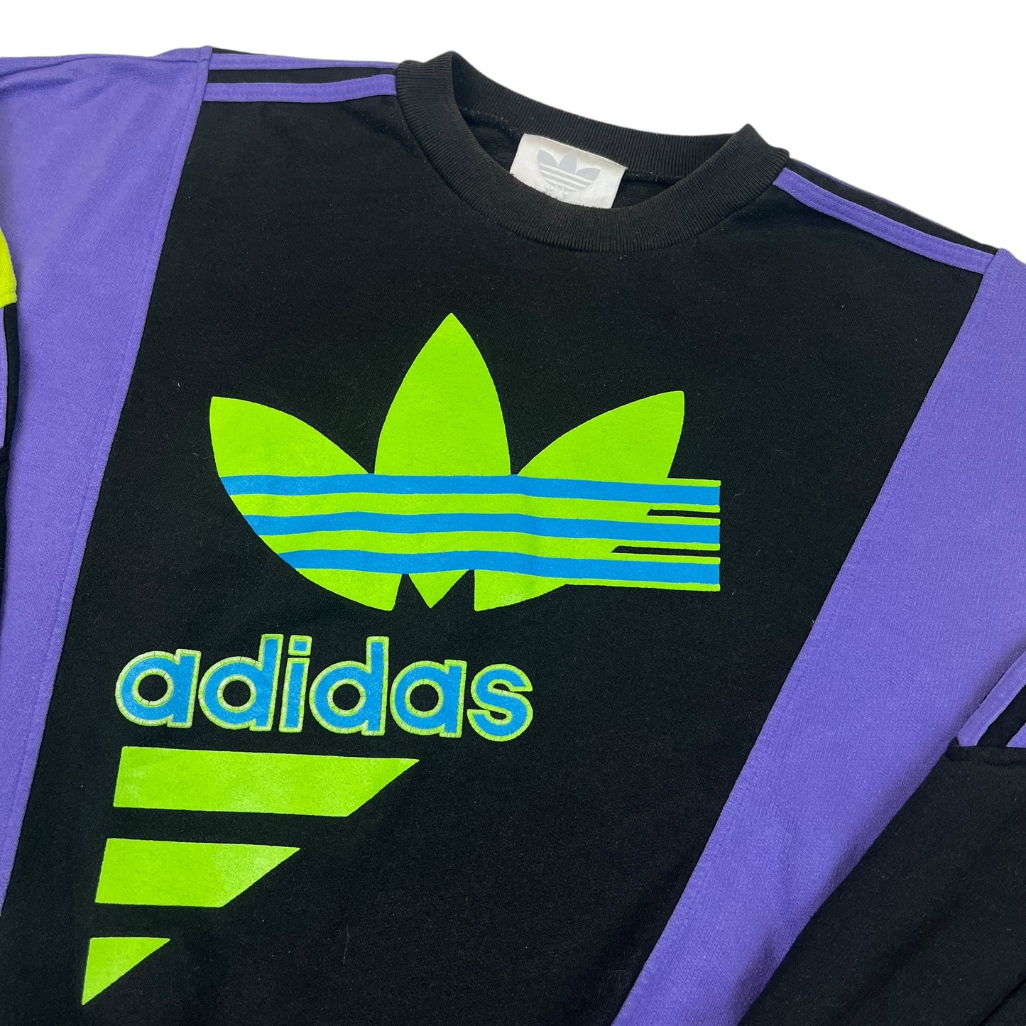 02320 Adidas 80s Sweater