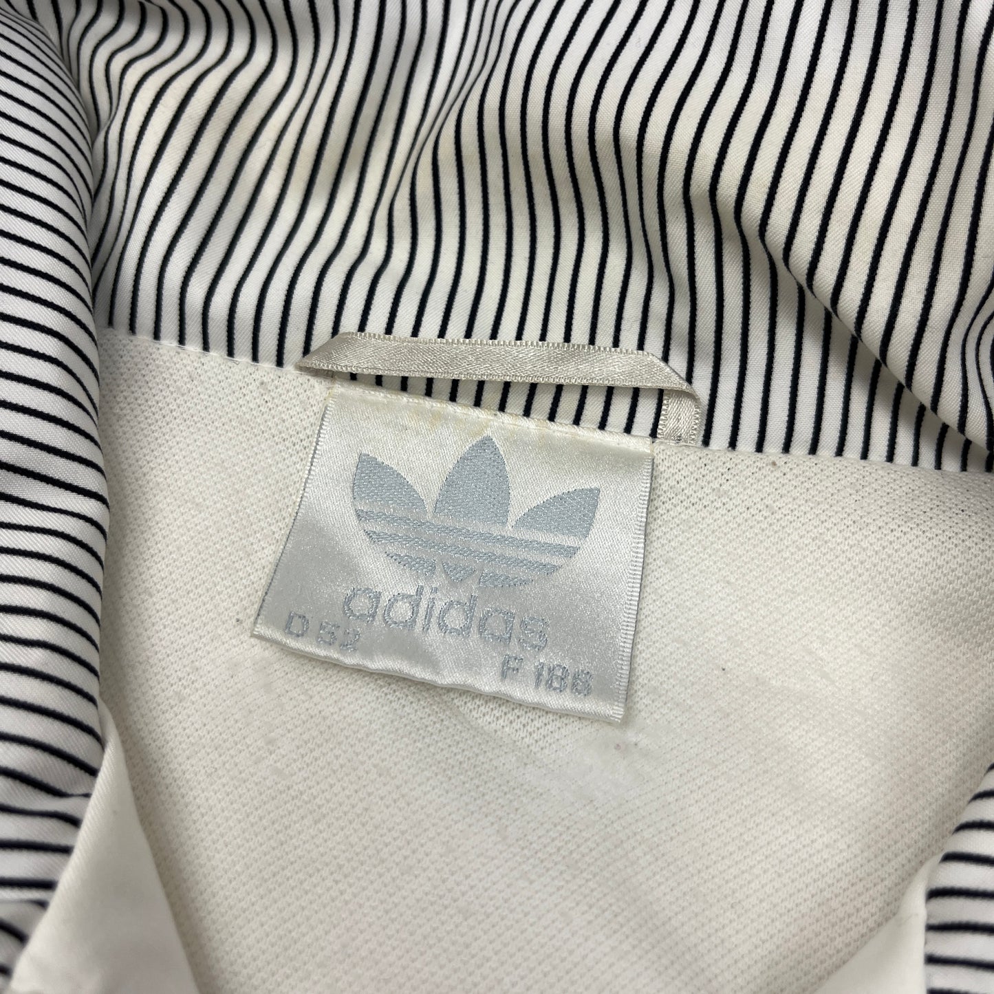 01902 Adidas Stefan Edberg Tennis Tracktop