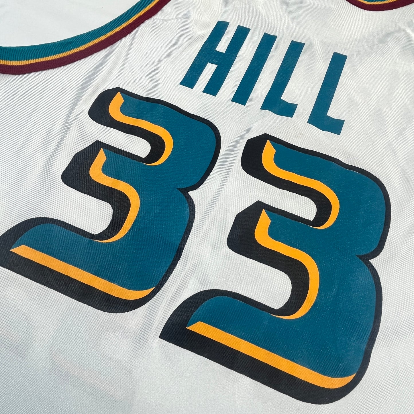 02641 Champion Detroit Pistons Grant Hill Jersey