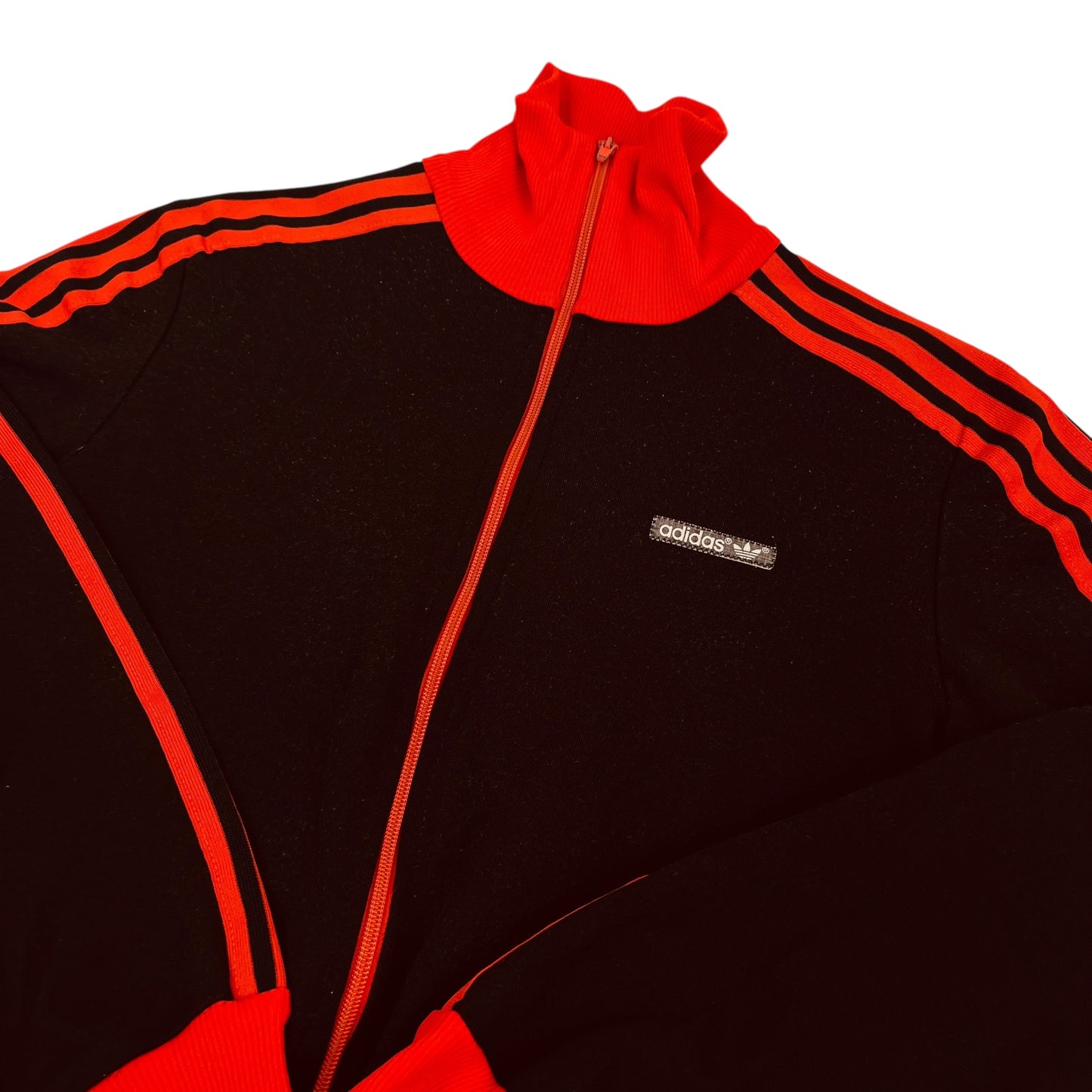 03074 Adidas 70s Tracktop