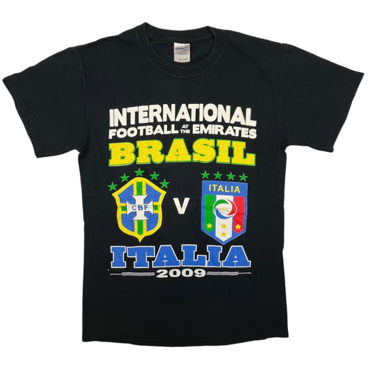 02397 Fruit of the Loom „International Football at the Emirates - Brasil vs Italia 2009 „ T-Shirt