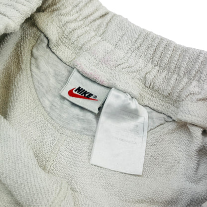 02628 Nike 90 s Sweat Shorts