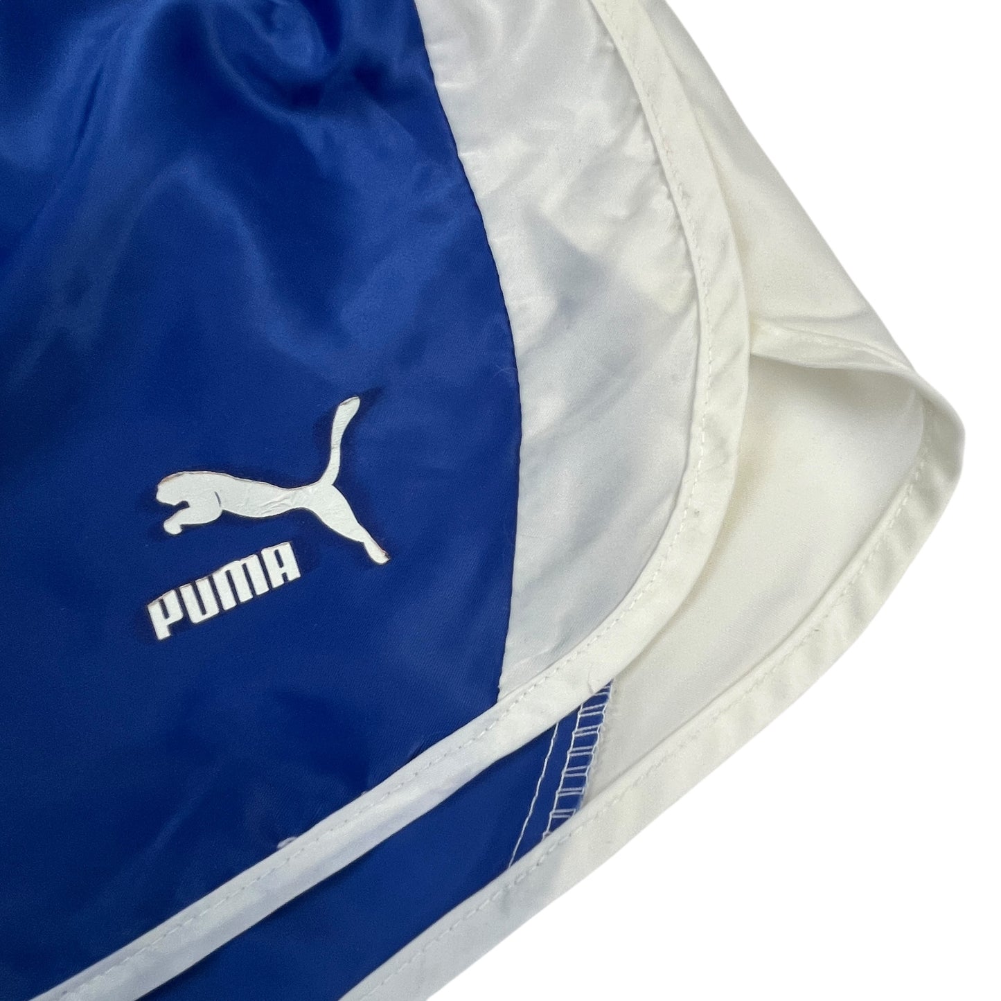 02761 Puma 80s Shiny Running Shorts