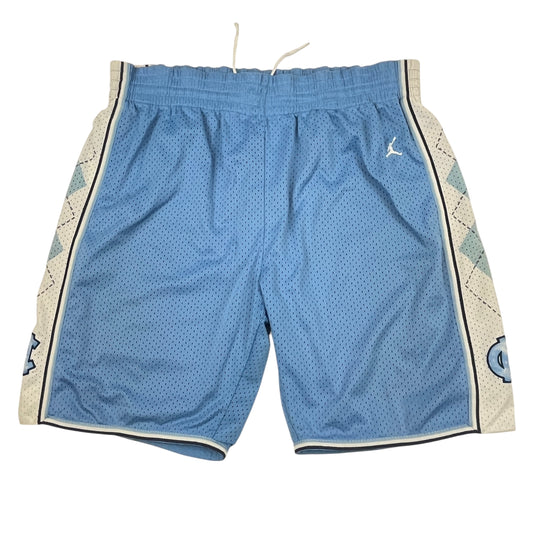 02520 Nike North Carolina Tar Heels Shorts
