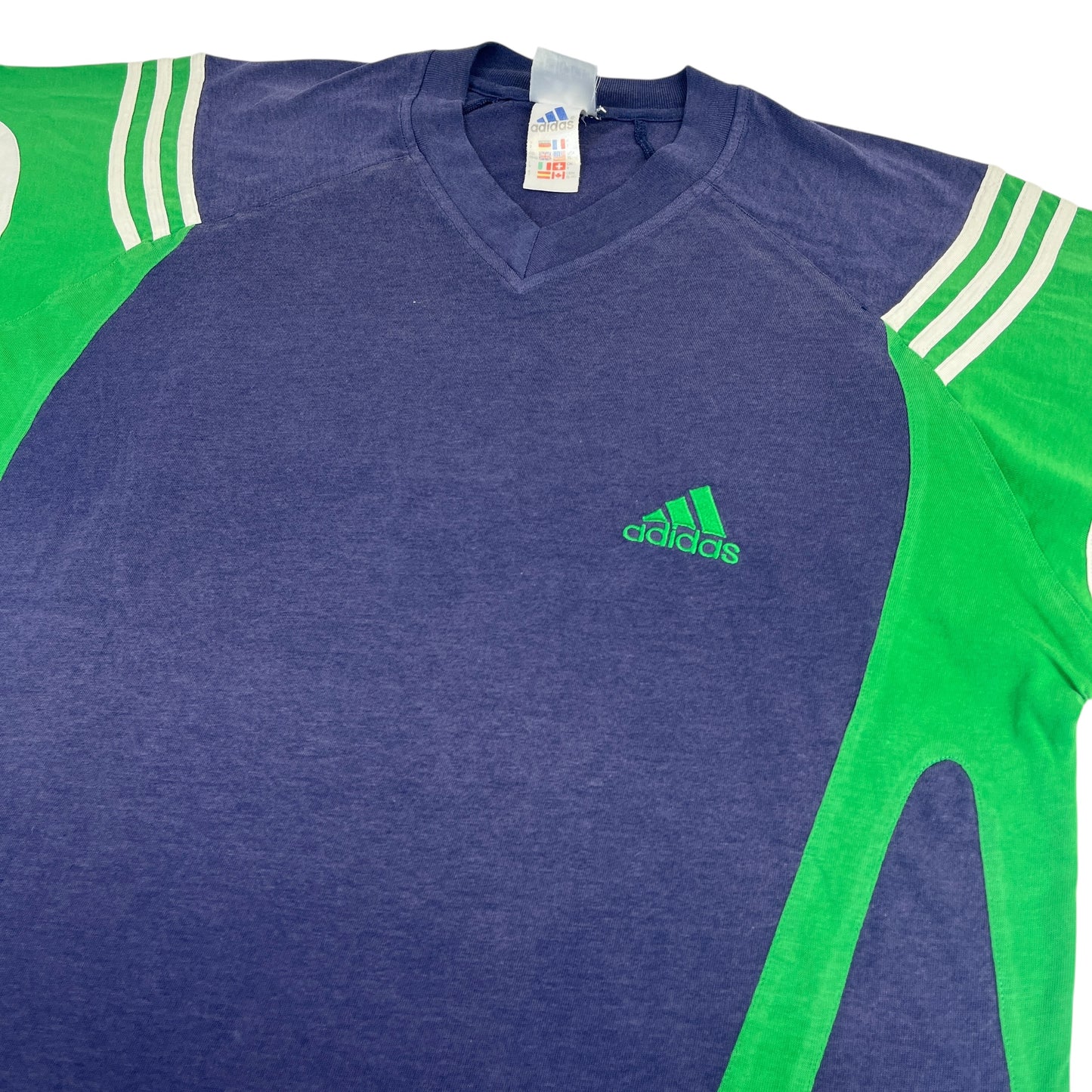 02598 Adidas 90s Tshirt