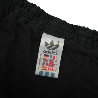 03244 Adidas 80s Trackshorts