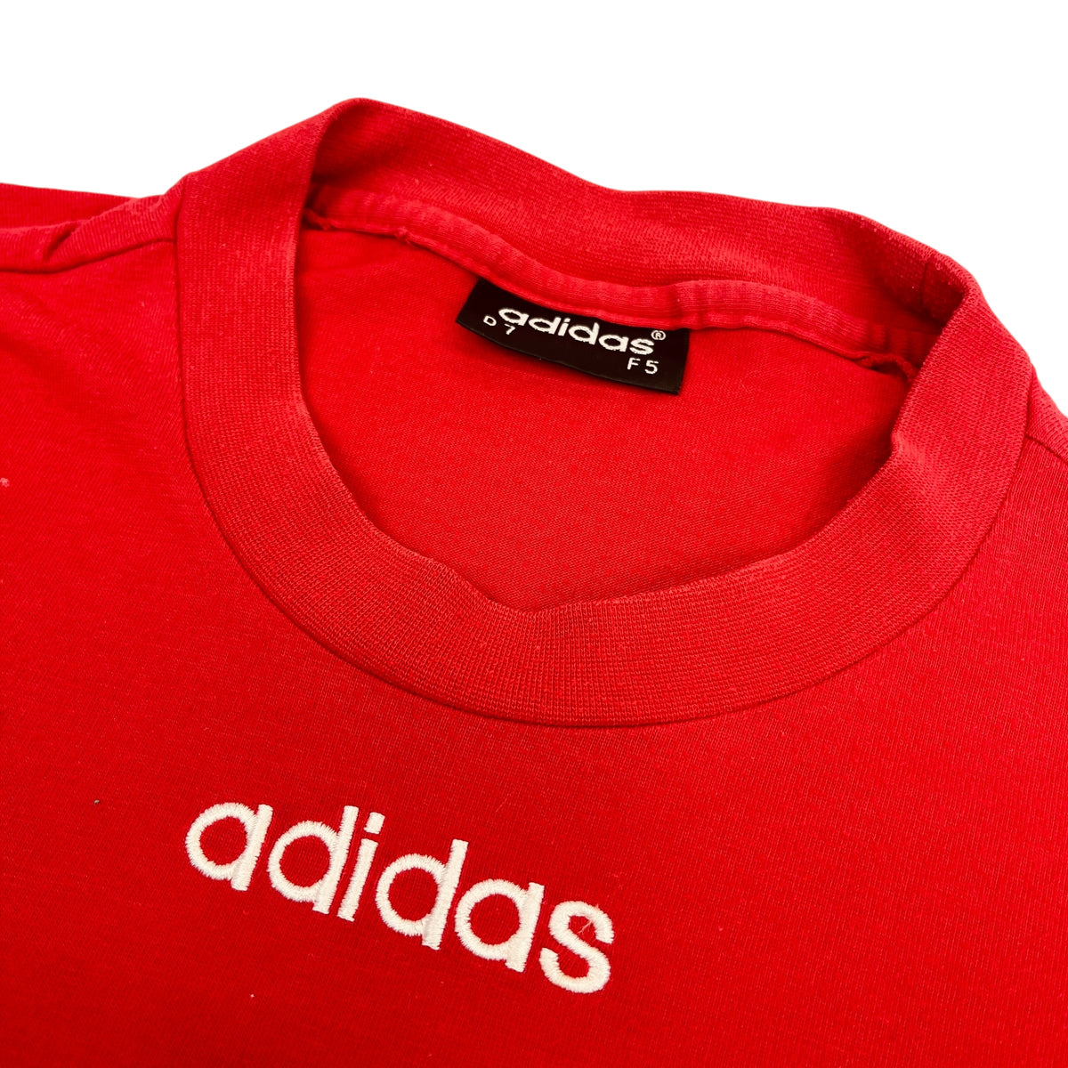 ADIDAS 90s Tshirt