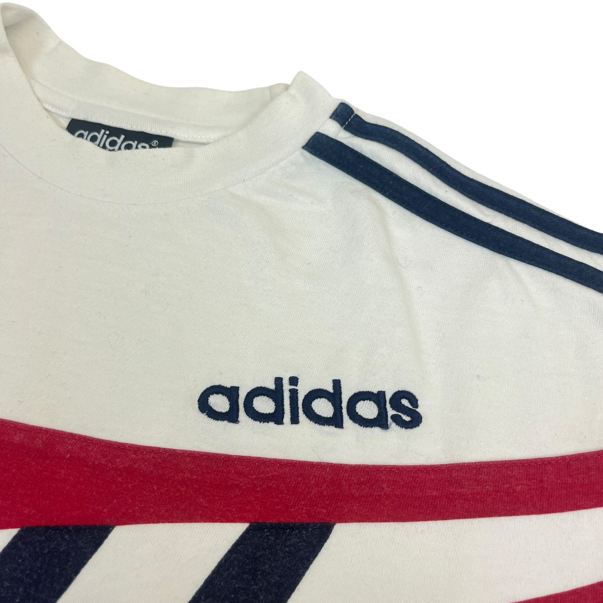 ADIDAS 90s Tshirt