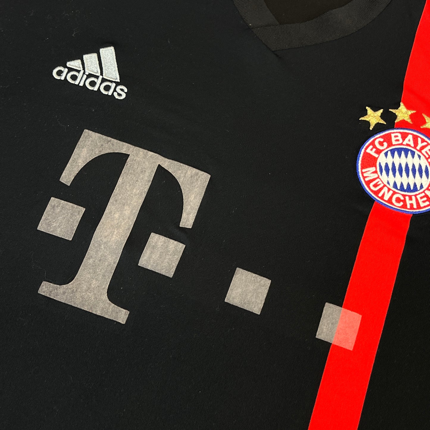 Adidas FC Bayern München 2014-2015 Third Jersey