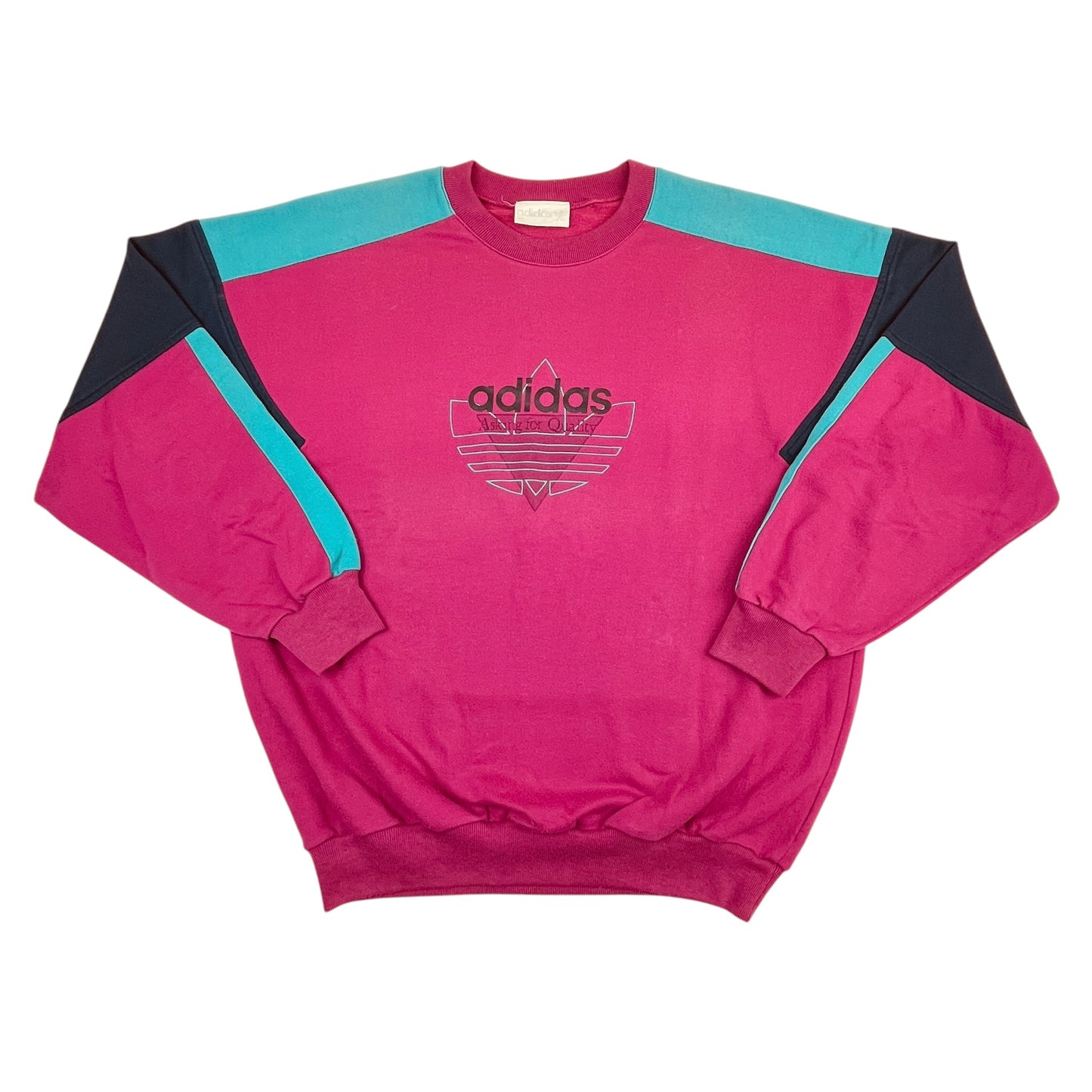 02622 Adidas 90s Sweater