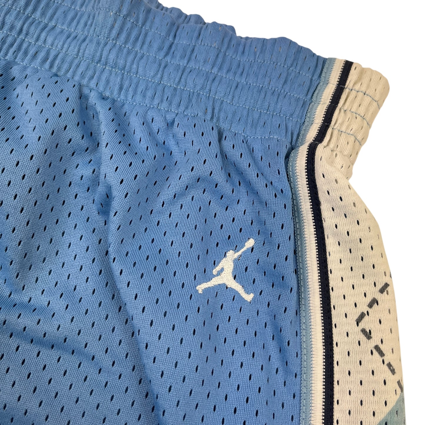 02520 Nike North Carolina Tar Heels Shorts